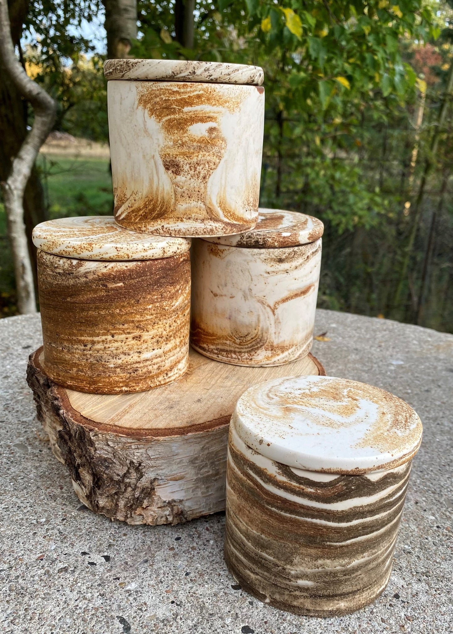 Lille krukke med låg - diameter 8,5 cm, 9 cm høj